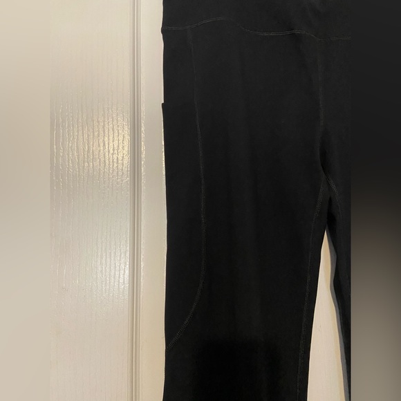 NWOT Black Yoga Pants - Picture 2 of 5